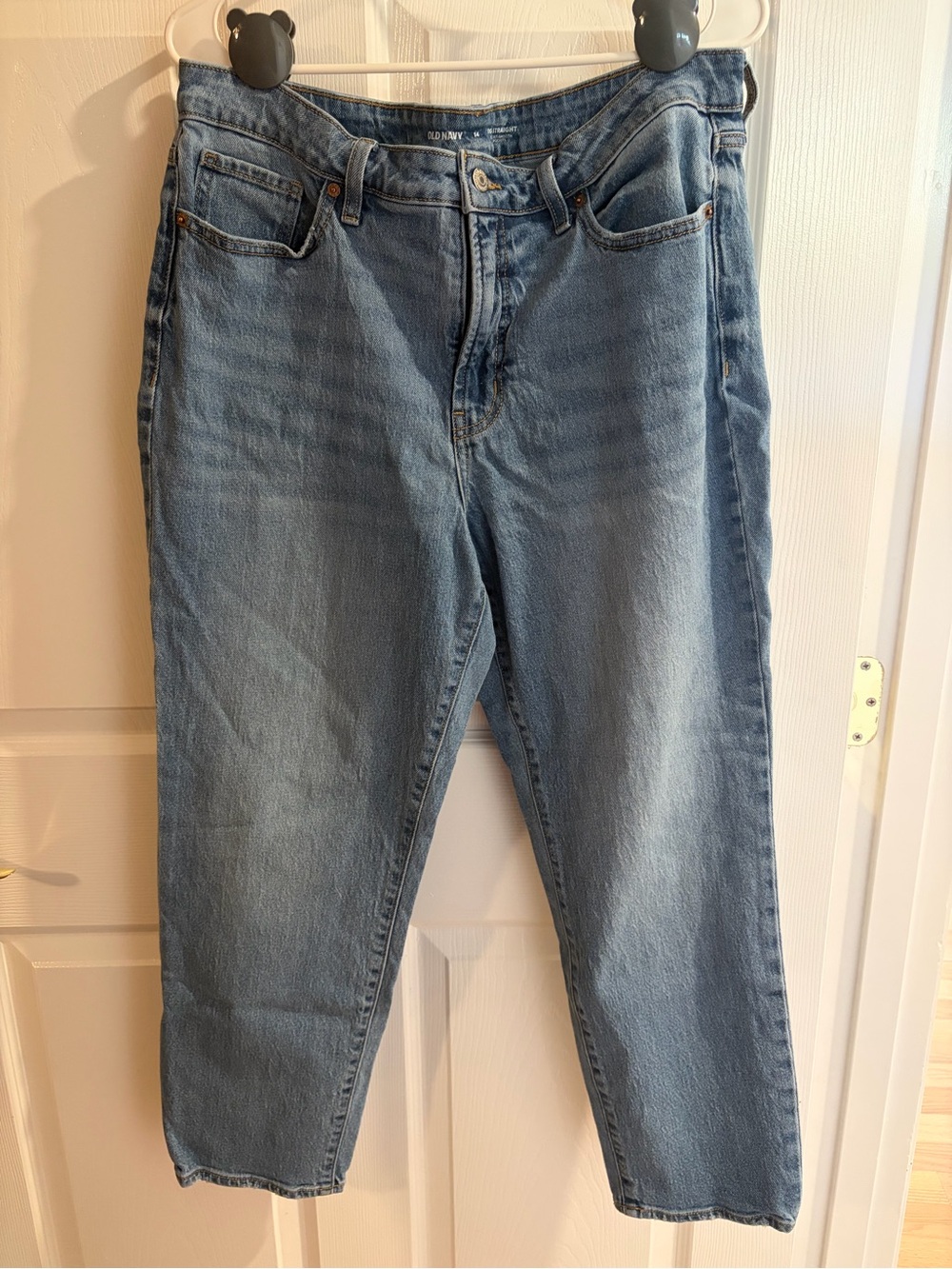 Women’s Old Navy High-Waisted Straight Jeans